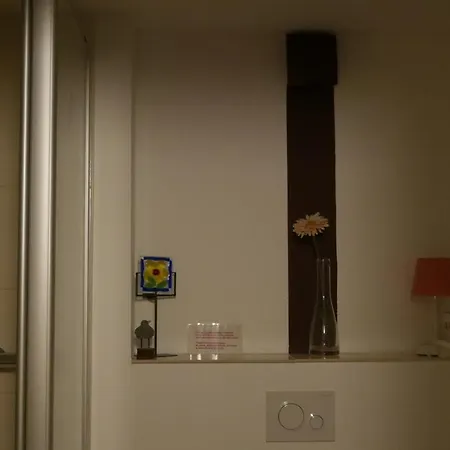Ruhiges Sued Ost - Naehe Messe - Mit Wallbox Homestay *
